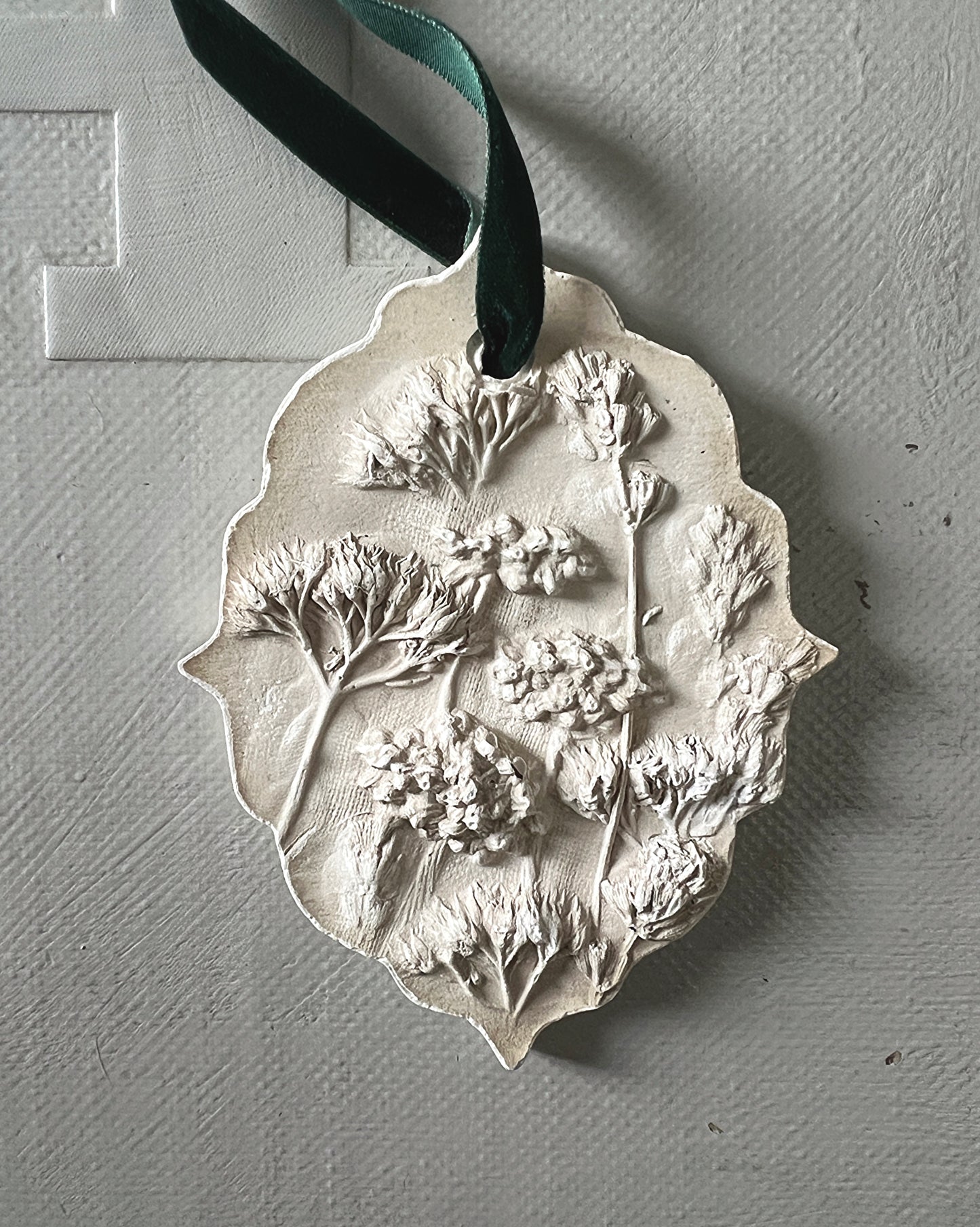 008 Embroidery & Wildflower Plaster Decoration II