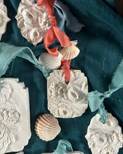 Load image into Gallery viewer, Plaster Hanger  - Seashell relief VIII
