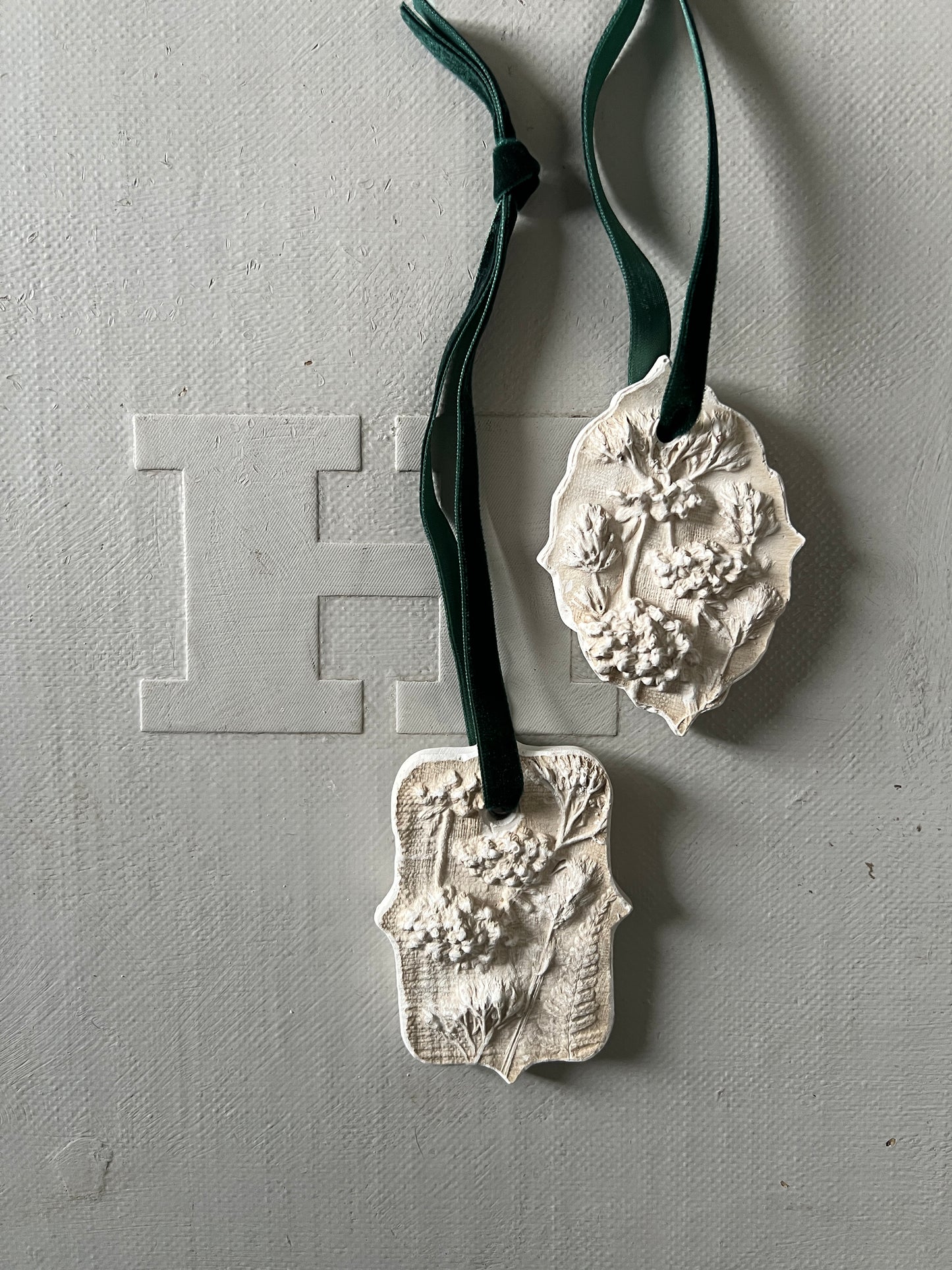 013 Embroidery & Wildflower Plaster Decoration Duo III