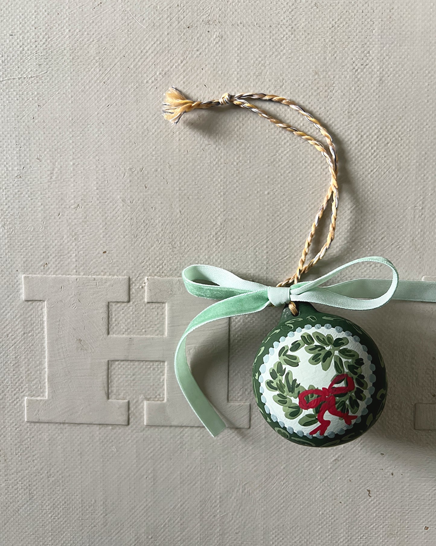 017 Hand Painted Heirloom Bauble I