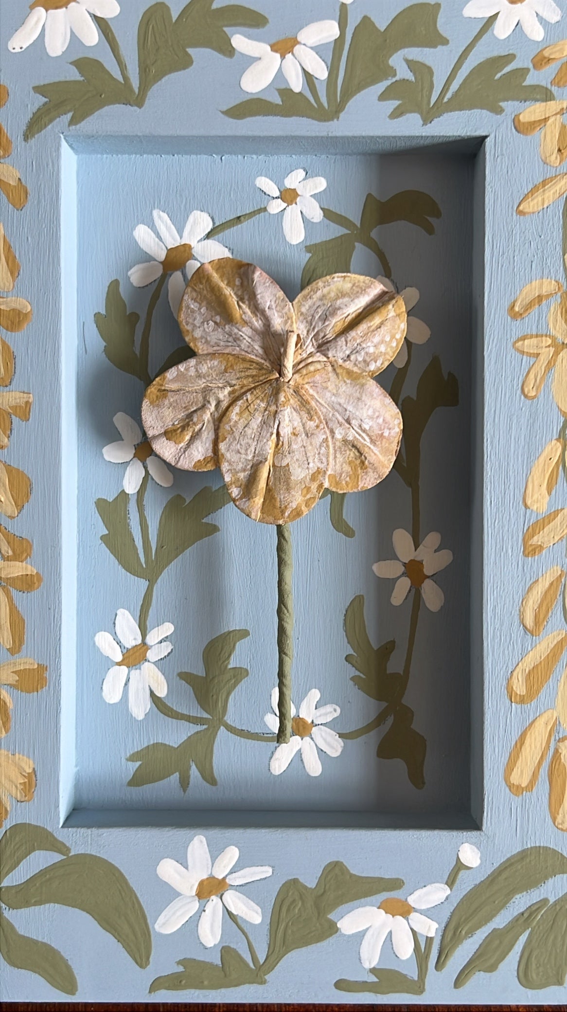012 - Handmade Paper wild flower with painted Daisy Chain Frame